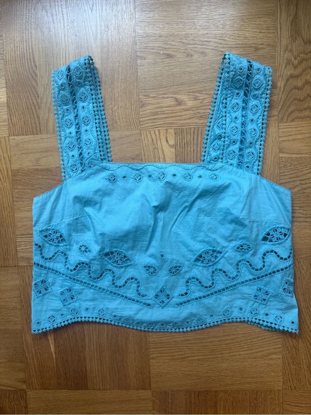 NWT Joie Rylee Aqua Embroidered Cotton Crop Top Size Medium - Picture 1 of 4